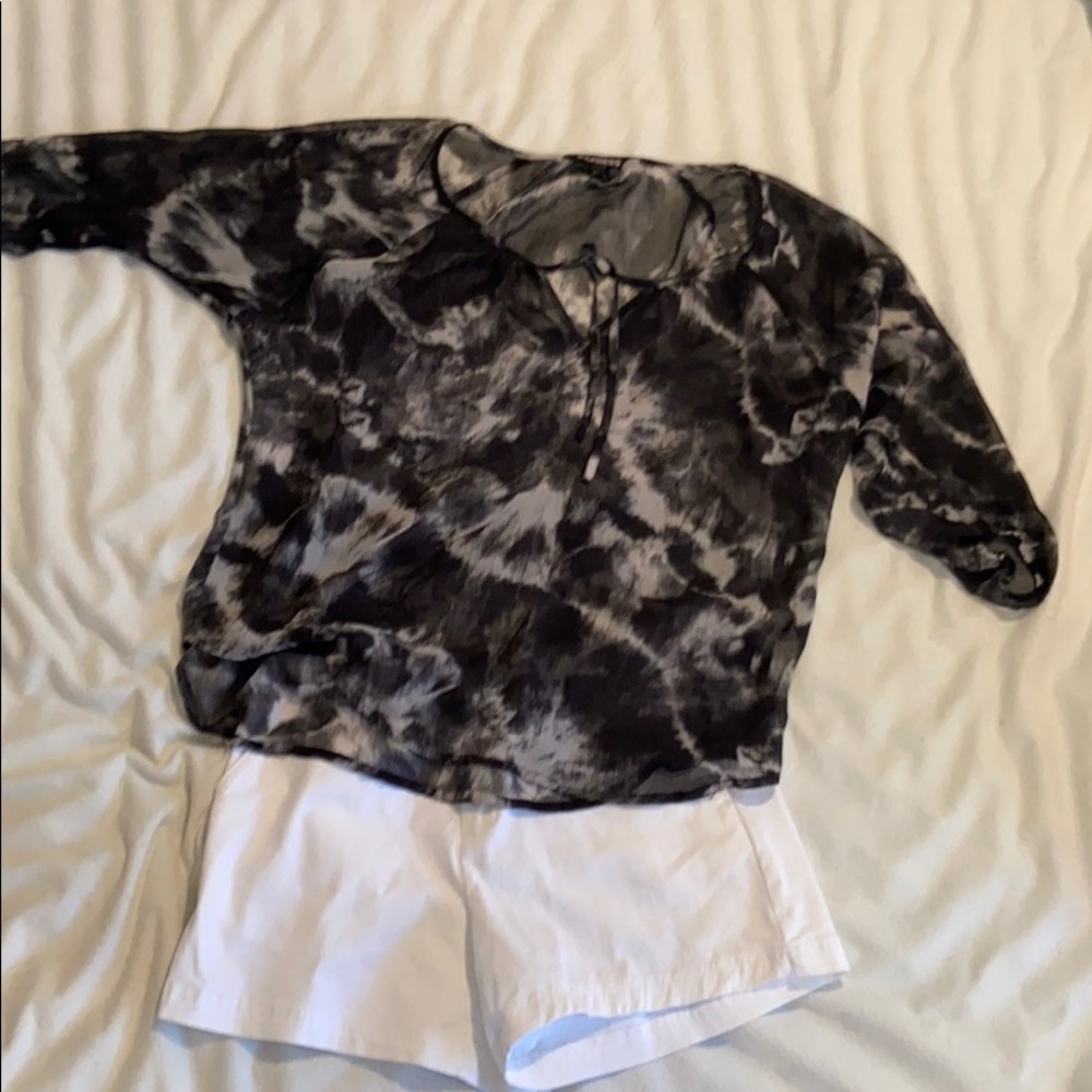 Express Sheer 3/4 length sleeve blouse